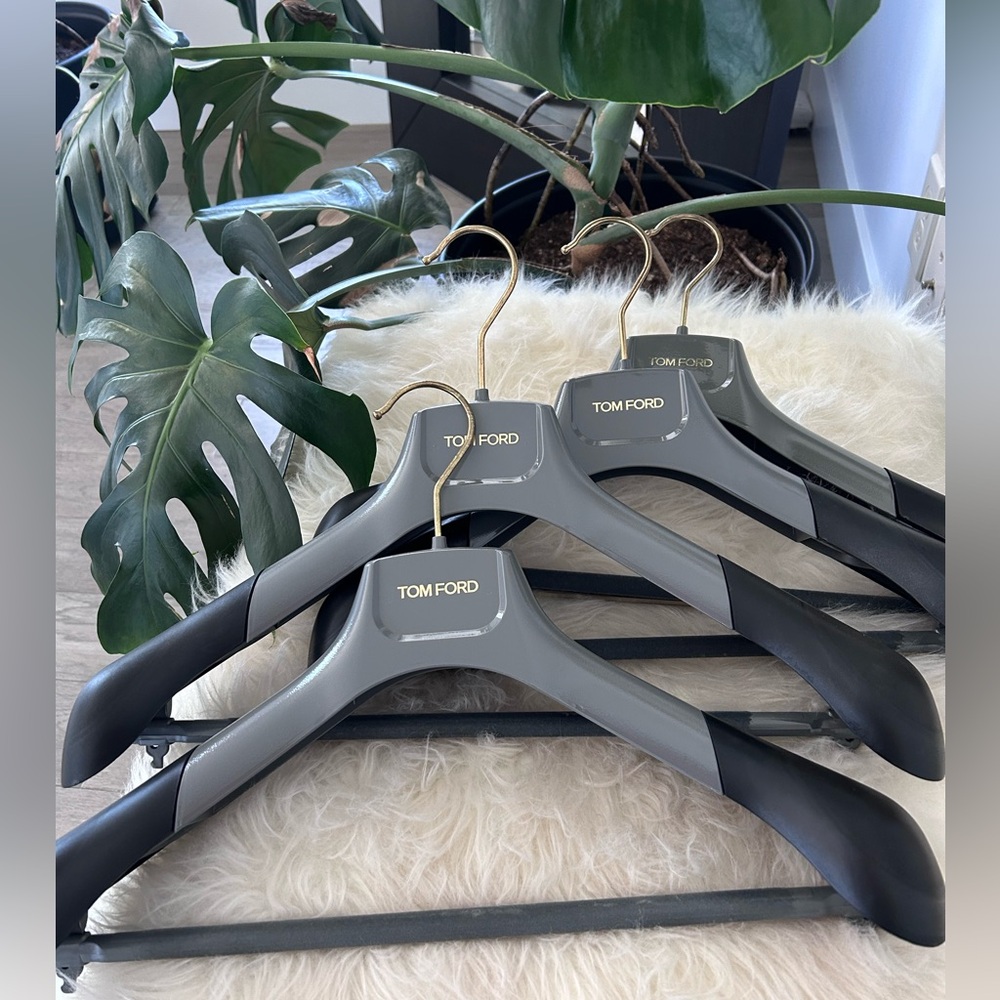 Tom Ford Gray and Black Hangers